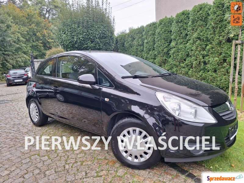 Opel Corsa  Hatchback 2009,  1.0 benzyna - Na sprzedaż za 12 900 zł - Siewierz