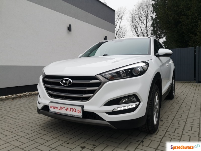 Hyundai Tucson 2015,  2.0 diesel - Na sprzedaż za 66 900 zł - Strzegom