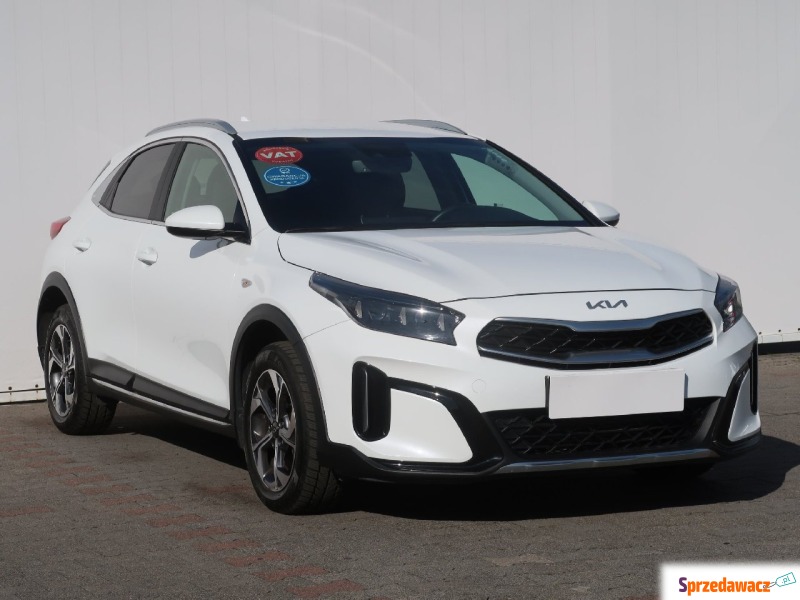 Kia   Hatchback 2023,  1.5 benzyna - Na sprzedaż za 99 999 zł - Bielany Wrocławskie