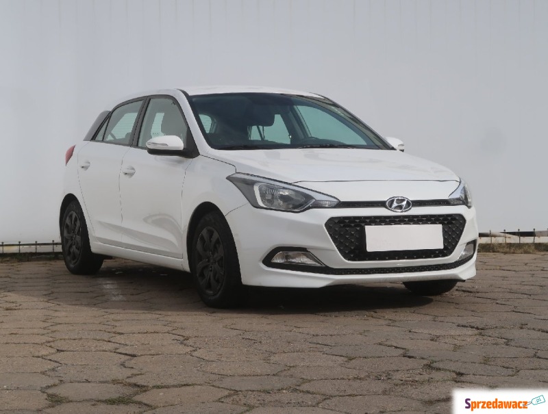 Hyundai i20  Hatchback 2017,  1.3 benzyna+LPG - Na sprzedaż za 34 999 zł - Łódź