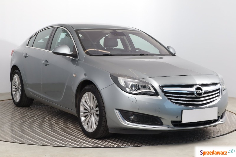 Opel Insignia  Hatchback 2015,  1.6 benzyna - Na sprzedaż za 38 999 zł - Bielany Wrocławskie