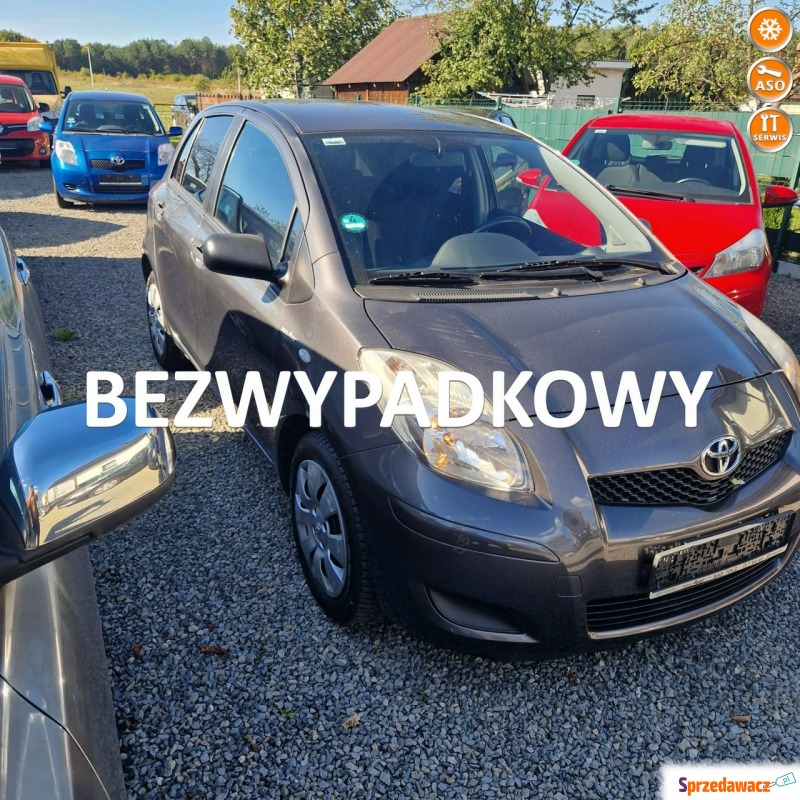 Toyota Yaris  Hatchback 2009,  1.3 benzyna - Na sprzedaż za 19 900 zł - Tomaszów Lubelski