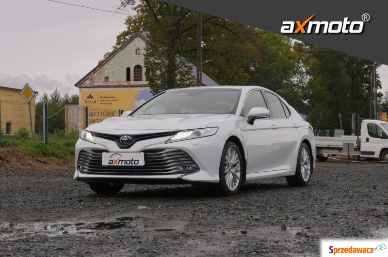 Toyota Camry  Sedan/Limuzyna 2020,  2.5 hybryda - Na sprzedaż za 124 800 zł - Mirsk