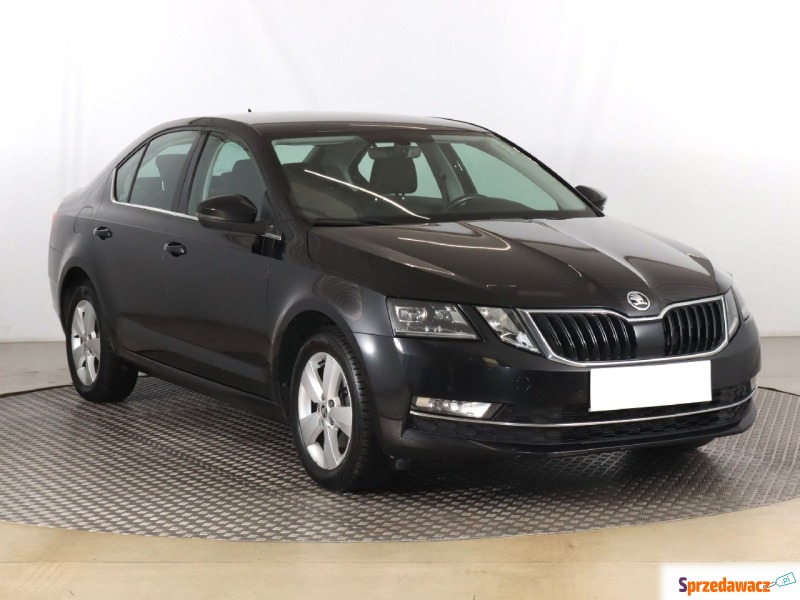 Skoda Octavia  Hatchback 2019,  1.5 benzyna - Na sprzedaż za 56 999 zł - Zabrze