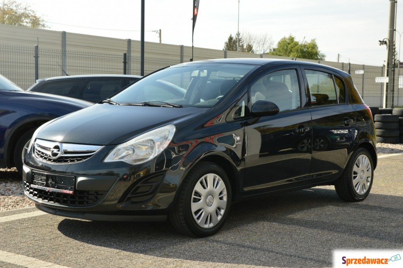 Opel Corsa  Hatchback 2013,  1.4 benzyna - Na sprzedaż za 17 900 zł - Chełm