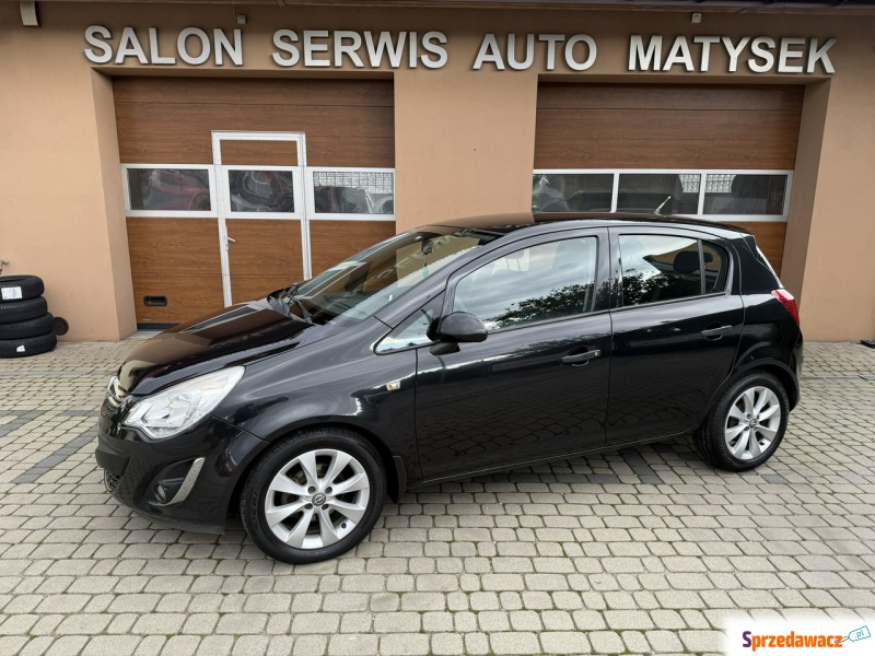 Opel Corsa  Hatchback 2012,  1.3 benzyna - Na sprzedaż za 19 900 zł - Orzech