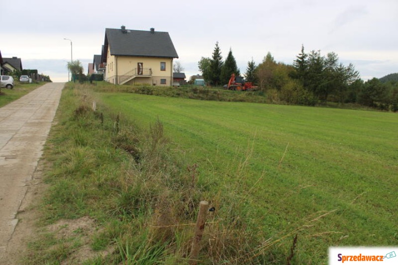 Działka budowlana Somonino sprzedam, pow. 1000 m2  (10a), uzbrojona