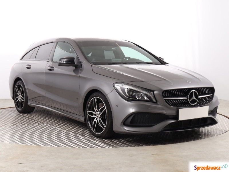 Mercedes - Benz CLA-klasa  Kombi 2017,  2.0 benzyna - Na sprzedaż za 99 999 zł - Katowice