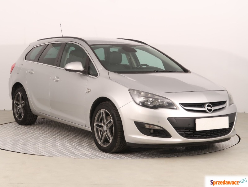 Opel Astra  Kombi 2014,  1.6 diesel - Na sprzedaż za 22 999 zł - Jelenia Góra