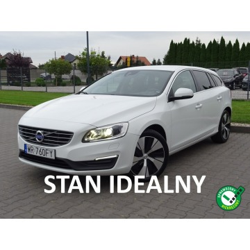 Volvo V60 - Oryginał*Lakier*Grzane*Fotele*Czujniki*Parkowania*Zarejestrowany