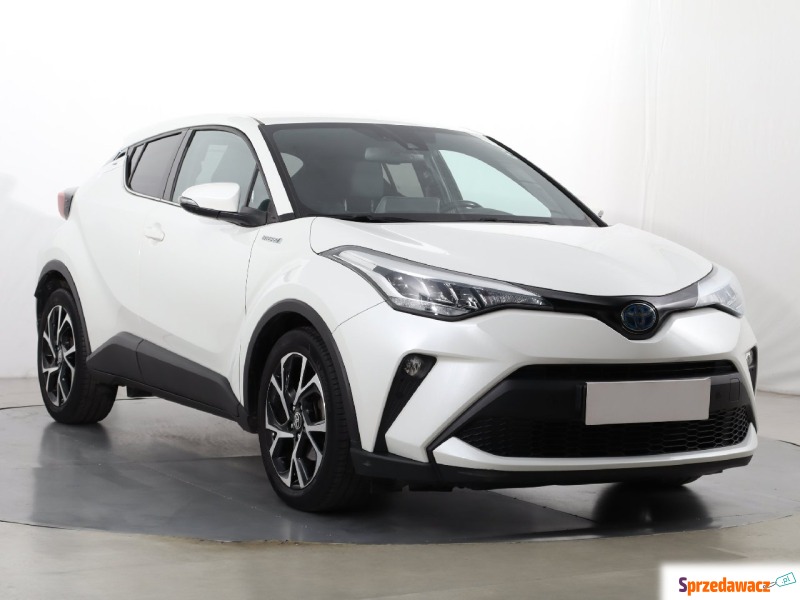 Toyota C-HR  SUV 2019,  1.8 benzyna - Na sprzedaż za 95 999 zł - Katowice