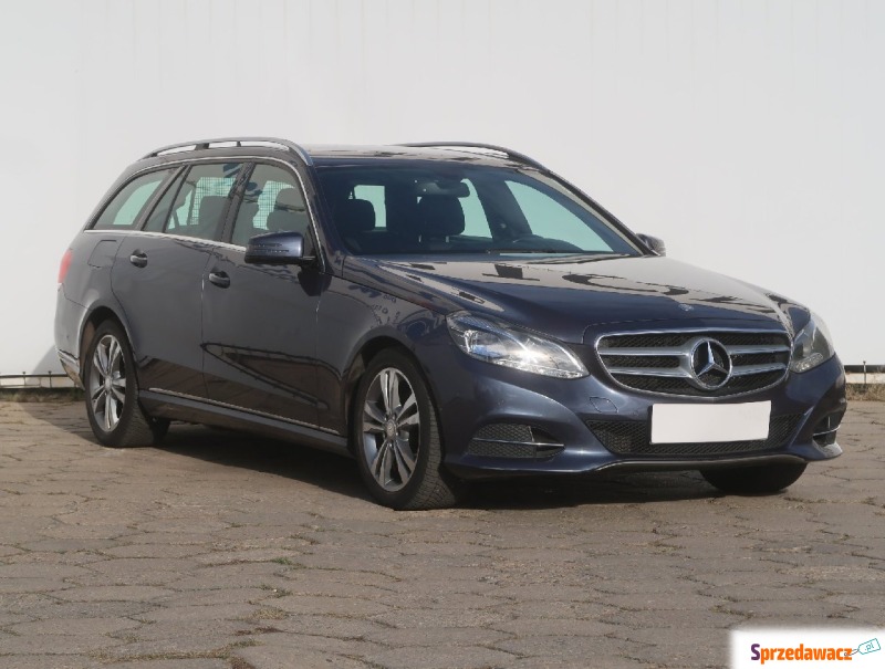 Mercedes - Benz E-klasa  Kombi 2014,  2.2 diesel - Na sprzedaż za 43 999 zł - Łódź