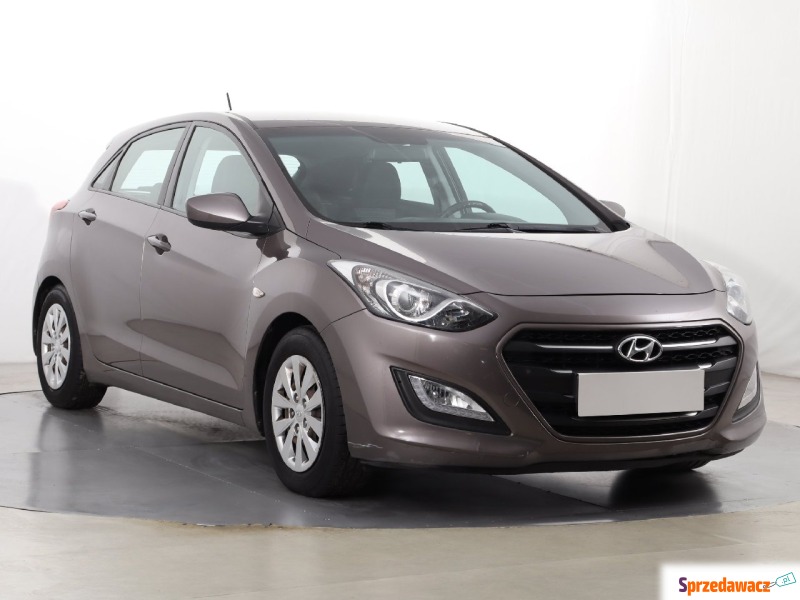 Hyundai i30  Hatchback 2015,  1.4 benzyna+LPG - Na sprzedaż za 34 999 zł - Katowice