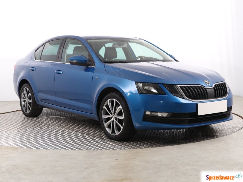 Skoda Octavia  Hatchback 2017,  1.4 benzyna - Na sprzedaż za 46 999 zł - Katowice