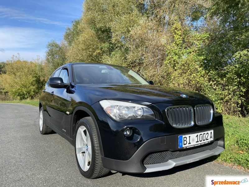 BMW X1  SUV 2011,  2.0 benzyna - Na sprzedaż za 36 900 zł - Poznań