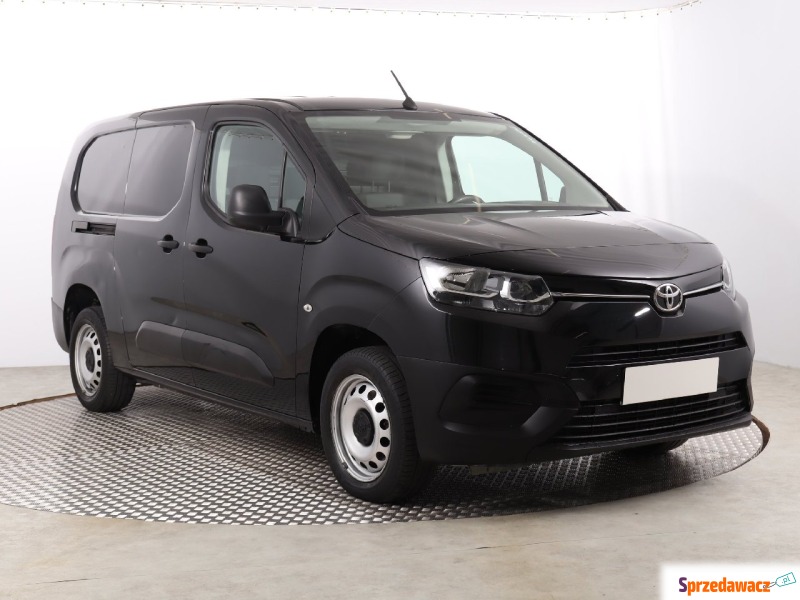 Toyota ProAce  Pick-up 2021,  1.5 diesel - Na sprzedaż za 59 999 zł - Katowice