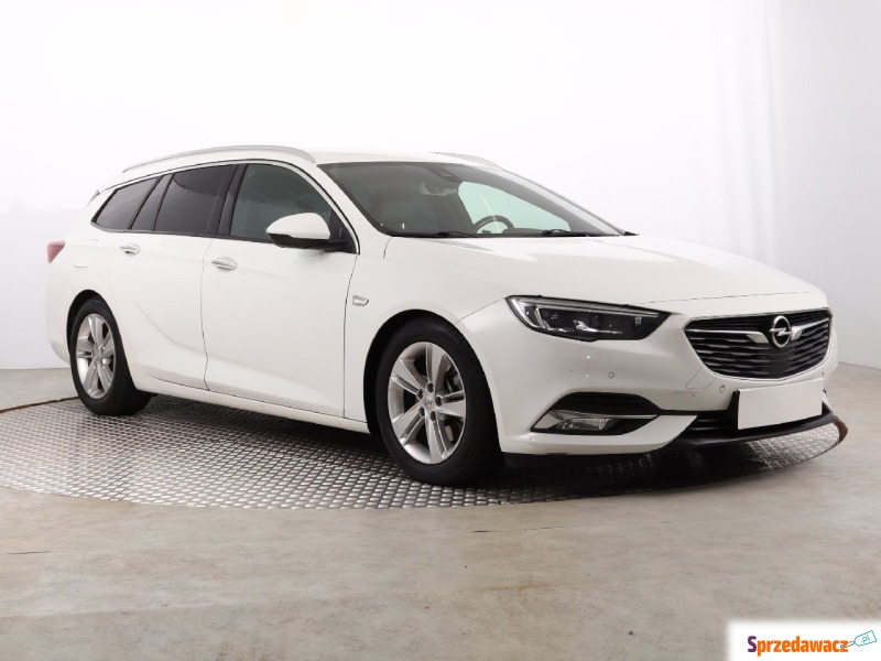 Opel Insignia  Kombi 2017,  2.0 diesel - Na sprzedaż za 57 999 zł - Katowice