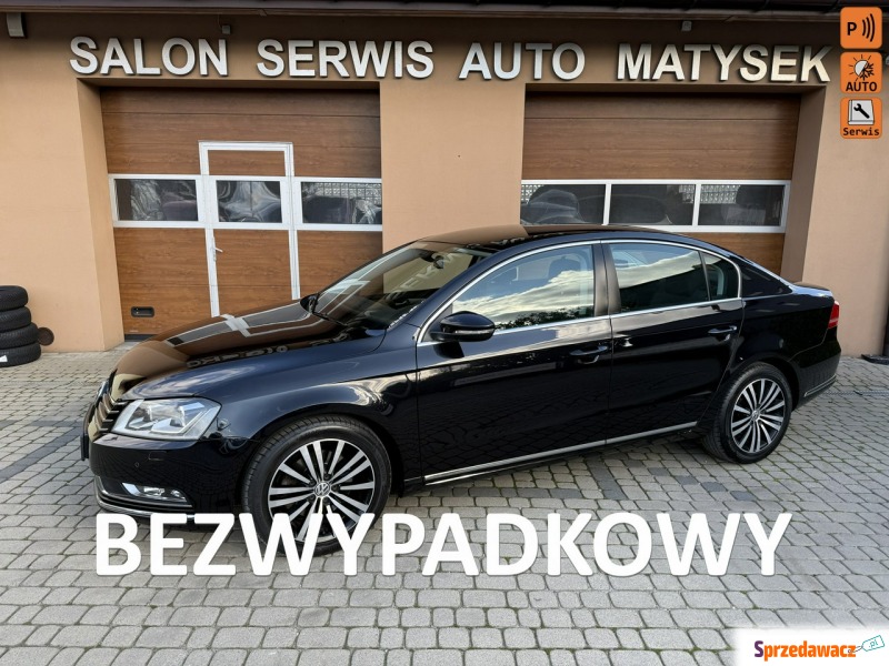 Volkswagen Passat  Sedan/Limuzyna 2012,  1.8 benzyna - Na sprzedaż za 33 900 zł - Orzech