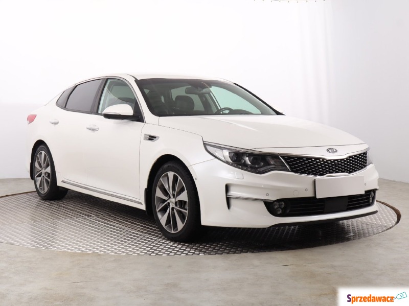 Kia Optima  Liftback 2018,  2.0 benzyna - Na sprzedaż za 79 999 zł - Katowice