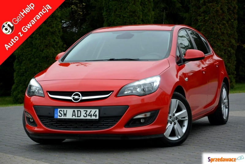 Opel Astra  Hatchback 2015,  1.4 benzyna - Na sprzedaż za 37 900 zł - Ostrów Mazowiecka