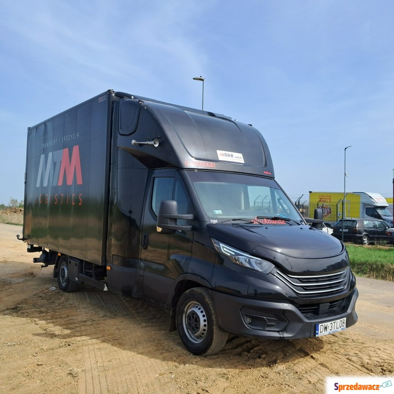 Iveco Daily 35S18 - 2022 - Dostawcze i ciężarowe - Komorniki