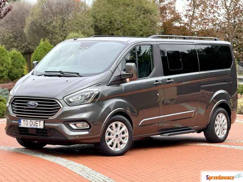 Ford Tourneo Custom  Bus 2018,  2.0 diesel - Na sprzedaż za 159 777 zł - Widełki