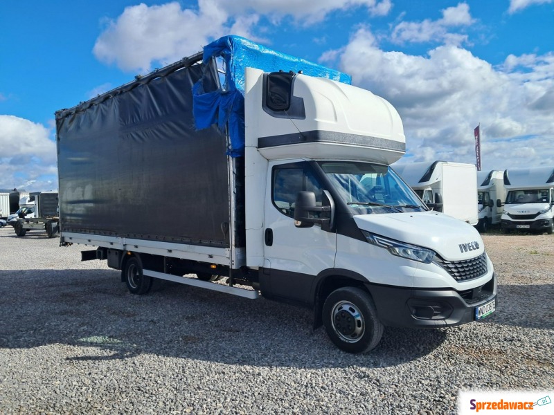 Iveco Daily - 2020 - Dostawcze i ciężarowe - Komorniki