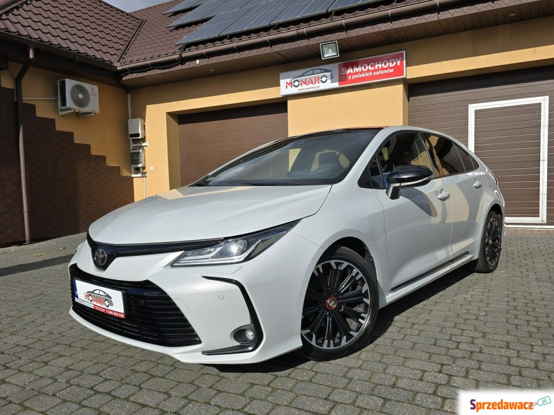 Toyota Corolla  Sedan/Limuzyna 2020,  1.6 benzyna - Na sprzedaż za 87 900 zł - Włocławek