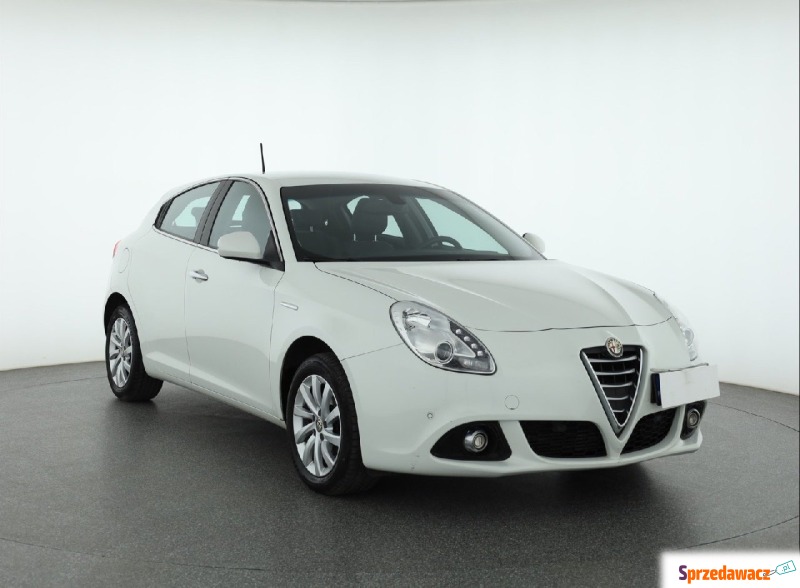 Alfa Romeo Giulietta  Hatchback 2014,  1.4 benzyna - Na sprzedaż za 39 999 zł - Piaseczno