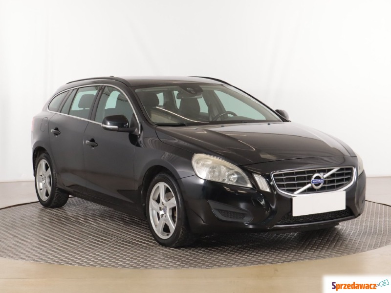 Volvo V60  Kombi 2011,  2.0 diesel - Na sprzedaż za 35 999 zł - Zabrze