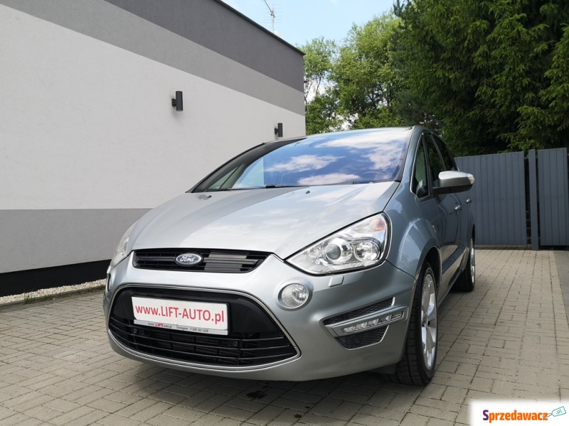 Ford S-MAX 2013