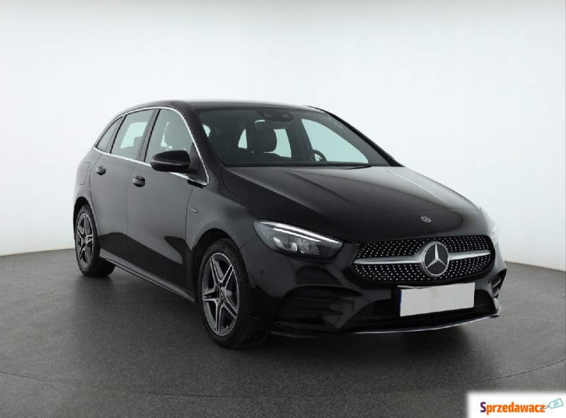 Mercedes B B 250e (218KM), 2020 - Samochody osobowe - Piaseczno