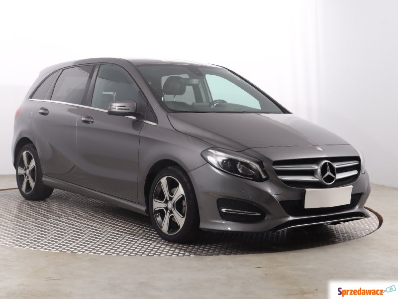 Mercedes - Benz B-klasa  SUV 2016,  1.5 diesel - Na sprzedaż za 54 999 zł - Katowice