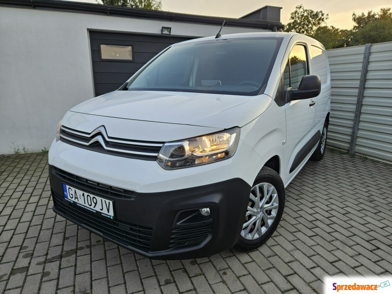 Citroen Berlingo - 1.5 HDI 102KM zadbany BEZW... - Dostawcze i ciężarowe - Gdynia