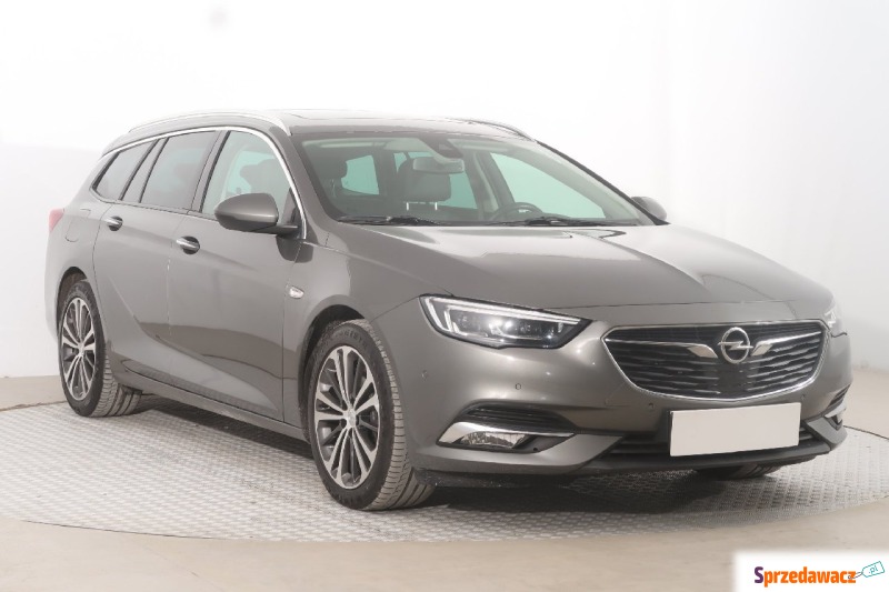 Opel Insignia  Kombi 2017,  2.0 benzyna - Na sprzedaż za 87 999 zł - Łódź