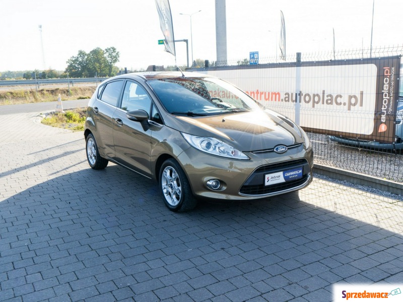 Ford Fiesta  Hatchback 2012,  1.2 benzyna - Na sprzedaż za 28 800 zł - Lipówki