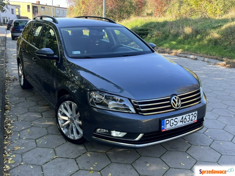 Volkswagen Passat 2013,  2.0 diesel - Na sprzedaż za 32 999 zł - Gostyń