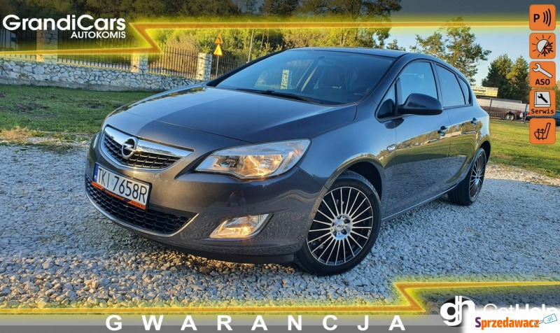 Opel Astra  Hatchback 2011,  1.6 benzyna - Na sprzedaż za 23 700 zł - Chmielnik