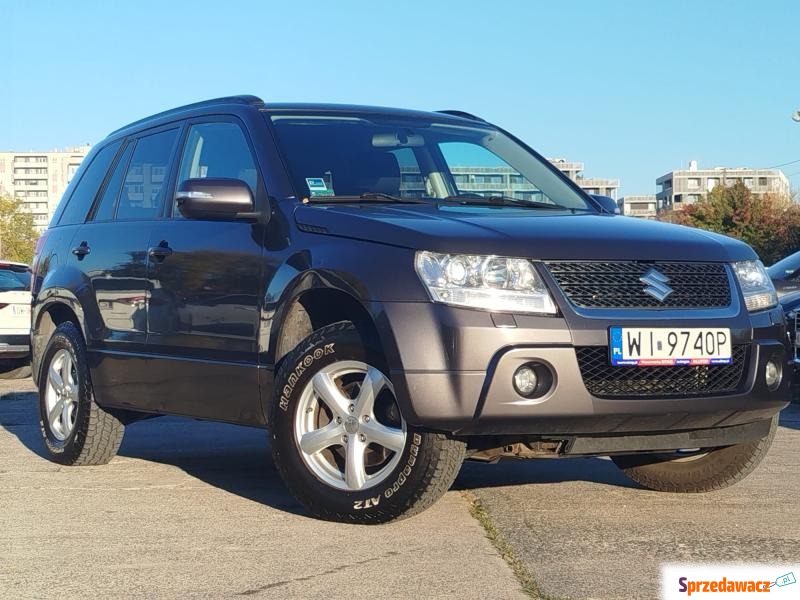 Suzuki Grand Vitara  Terenowy 2011,  2.4 benzyna+LPG - Na sprzedaż za 39 900 zł - Warszawa