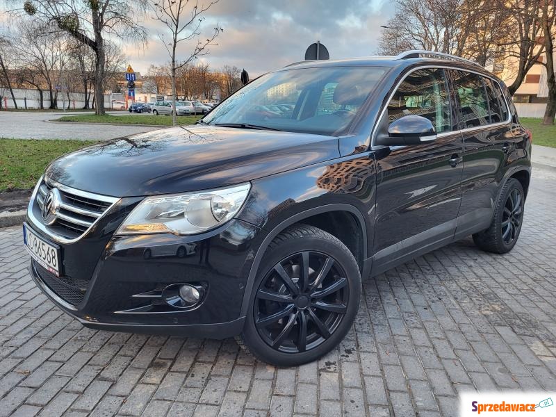 Volkswagen Tiguan  Terenowy 2011,  2.0 diesel - Na sprzedaż za 48 900 zł - Warszawa