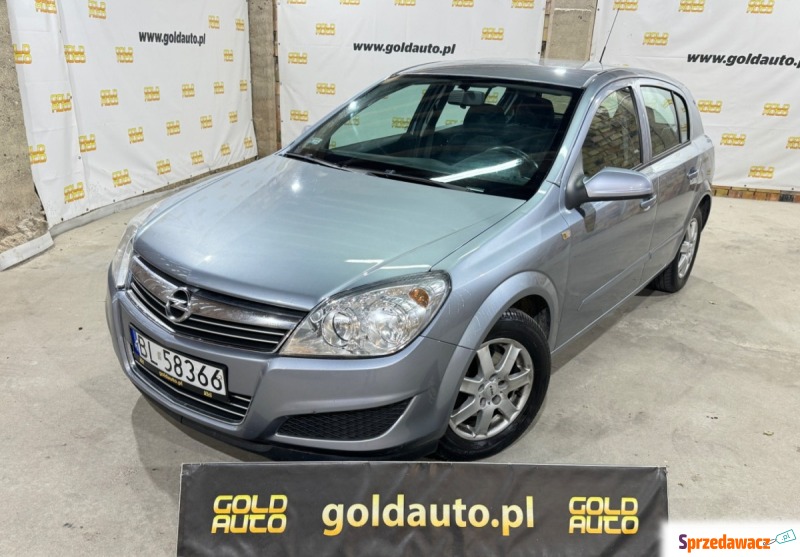 Opel Astra 2008,  1.6 benzyna+LPG - Na sprzedaż za 12 900 zł - Złotoria