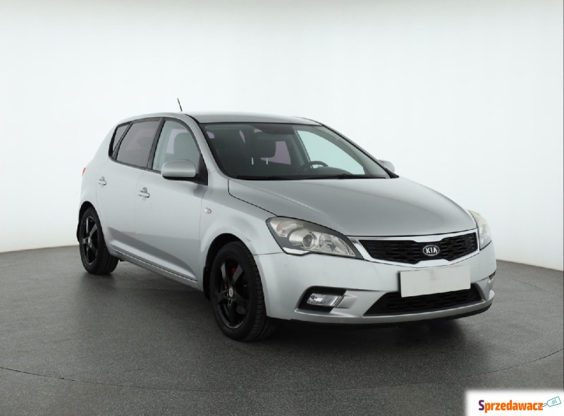 Kia Ceed 1.6 CRDi (115KM), 2011 - Samochody osobowe - Piaseczno