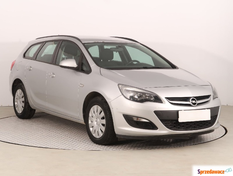 Opel Astra  Kombi 2015,  1.6 diesel - Na sprzedaż za 21 749 zł - Słupsk