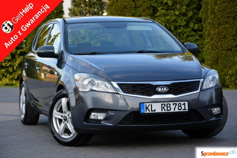 Kia Ceed  Hatchback 2011,  1.6 benzyna - Na sprzedaż za 24 900 zł - Ostrów Mazowiecka