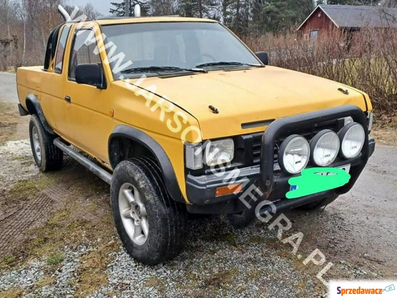 Nissan Navara 1986,  2.5 diesel - Na sprzedaż za 14 700 zł - Kiczyce