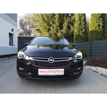 Opel Astra 2016,  1.6 diesel - Na sprzedaż za 34 900 zł - Strzegom - zdjęcie 2
