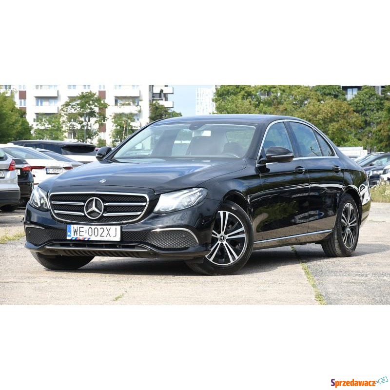 Mercedes - Benz E-klasa  Sedan/Limuzyna 2019,  2.0 diesel - Na sprzedaż za 135 299 zł - Warszawa