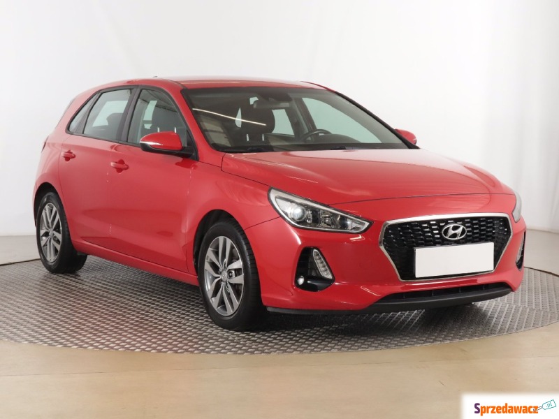 Hyundai i30  Hatchback 2017,  1.0 benzyna - Na sprzedaż za 46 999 zł - Zabrze