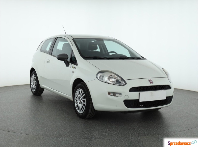 Fiat Punto  Hatchback 2015,  1.3 benzyna - Na sprzedaż za 21 999 zł - Piaseczno