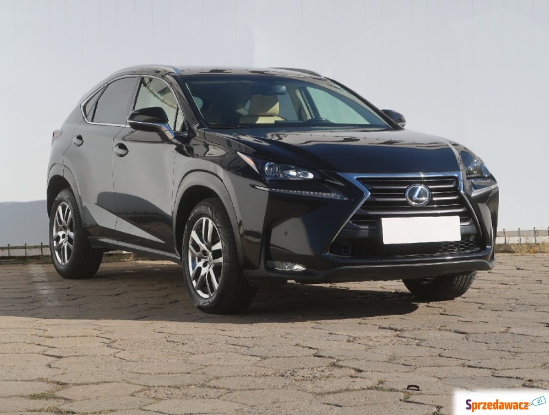 Lexus NX  SUV 2017,  2.0 benzyna - Na sprzedaż za 105 999 zł - Łódź